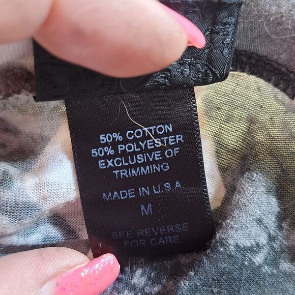 Daytrip Tee  - Picture 5 of 6